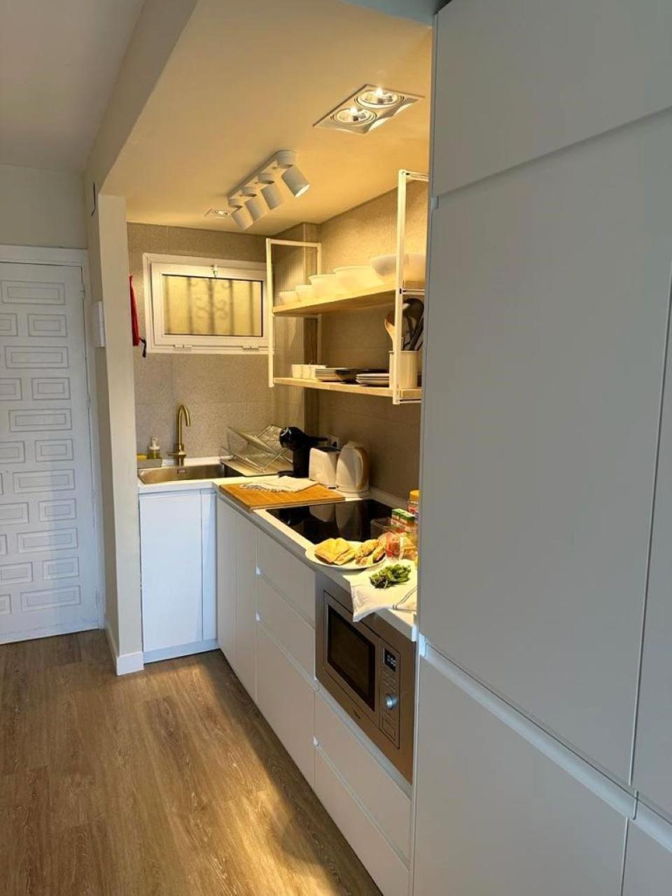Minerva Estudio Suite White Jasmine, Beach And Pool Benalmadena Ngoại thất bức ảnh