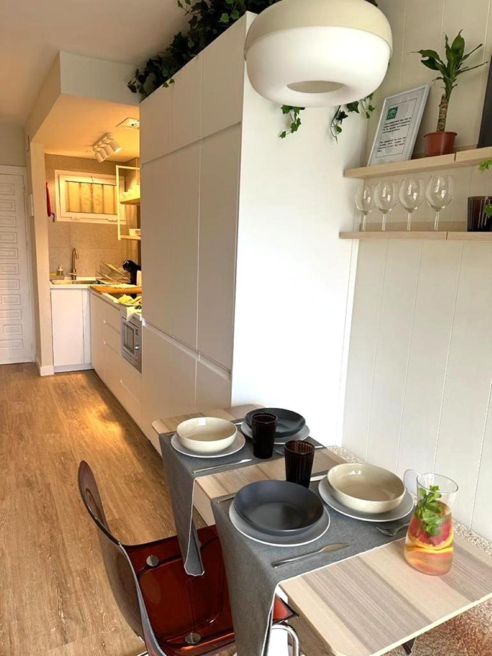 Minerva Estudio Suite White Jasmine, Beach And Pool Benalmadena Ngoại thất bức ảnh