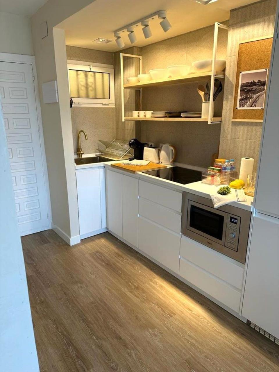 Minerva Estudio Suite White Jasmine, Beach And Pool Benalmadena Ngoại thất bức ảnh